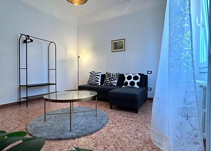 Design Near Trastevere & Center Apartament *