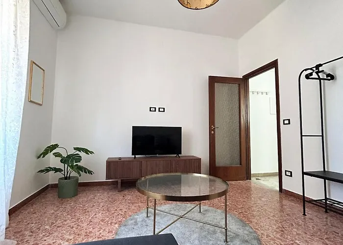 Design Near Trastevere & Center Apartament Rzym